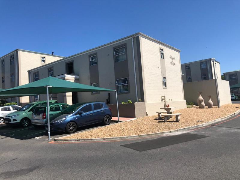 To Let 2 Bedroom Property for Rent in Vredekloof East Western Cape